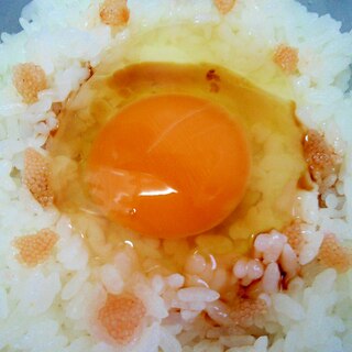 ラー油がアクセント★プチプチ数の子たまごかけご飯